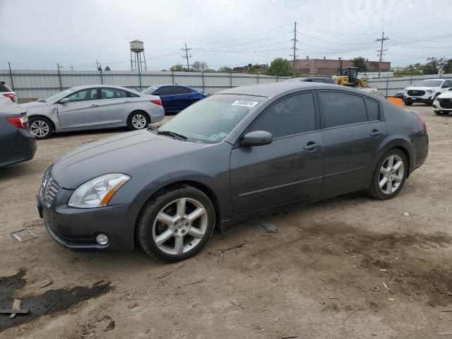 2005 Nissan Maxima SE