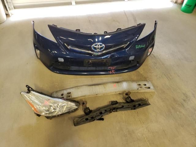 2013 Toyota Prius V