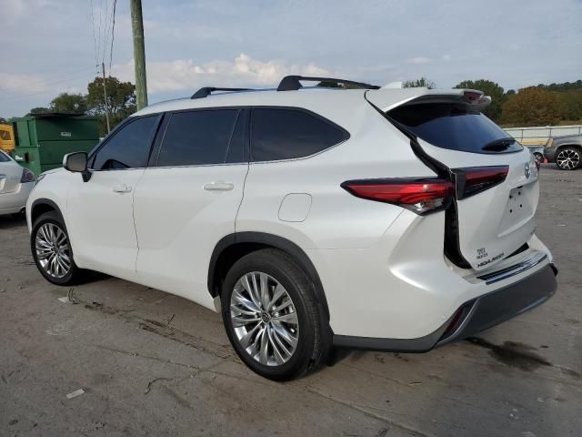 2023 Toyota Highlander L