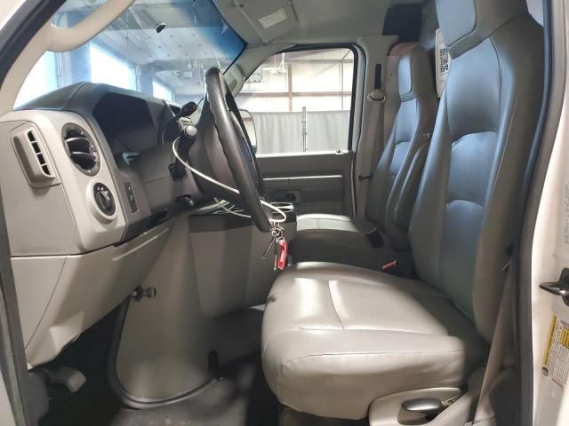 2013 Ford Econoline E250 Van