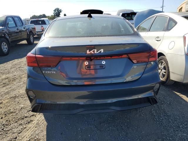 2023 KIA Forte LX