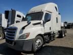 2019 Freightliner Cascadia 126