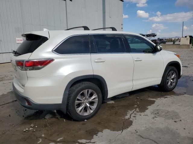 2015 Toyota Highlander LE