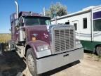 1996 Freightliner Conventional FLD120