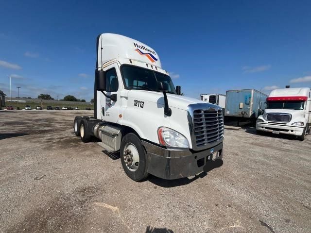 2018 Freightliner Cascadia 125