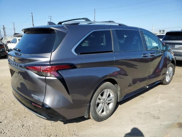 2023 Toyota Sienna Limited