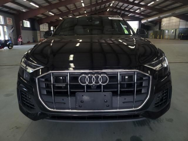 2019 Audi Q8 Premium Plus