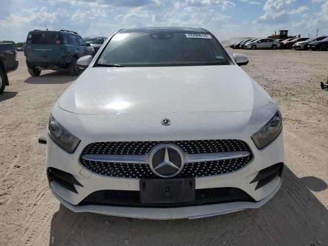 2021 Mercedes-Benz A 220