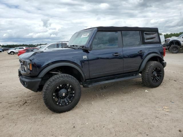 2021 Ford Bronco Base