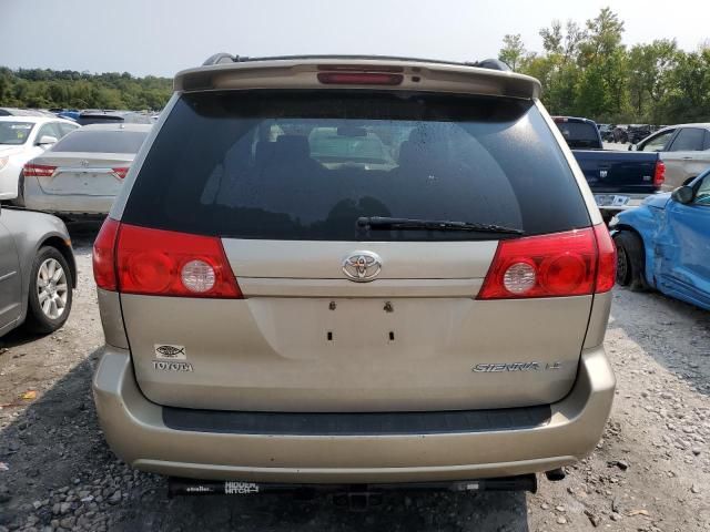 2007 Toyota Sienna CE