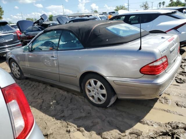 2003 Mercedes-Benz CLK 320