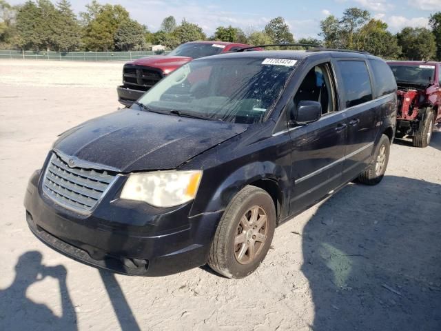 2010 Chrysler Town & Country Touring Plus