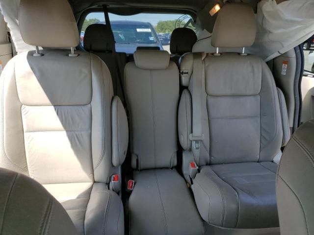 2016 Toyota Sienna XLE