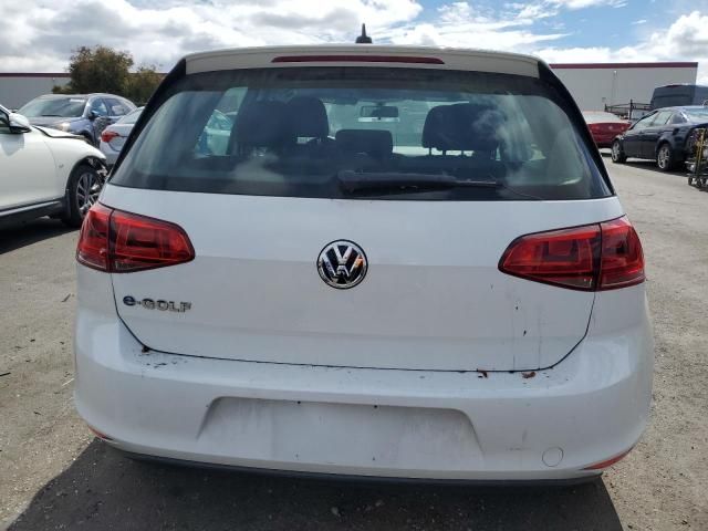 2016 Volkswagen E-GOLF SE