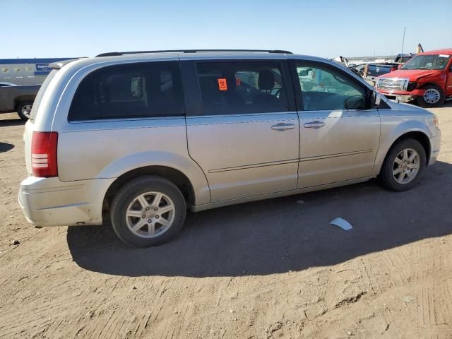 2010 Chrysler Town & Country Touring