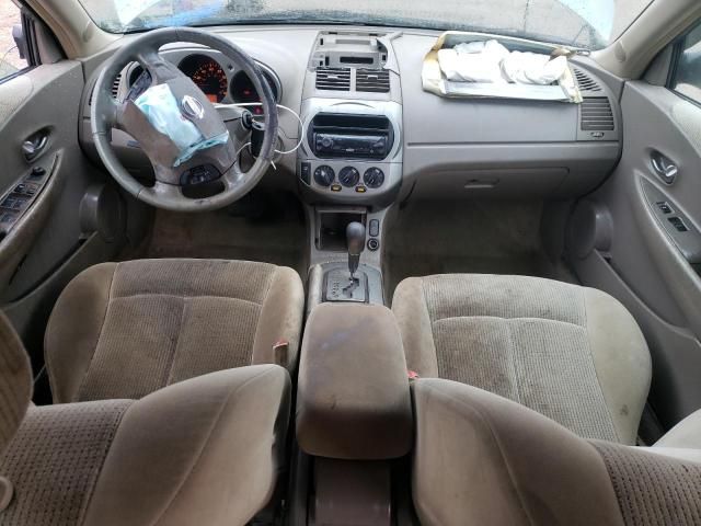 2004 Nissan Altima Base