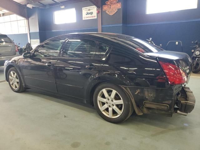 2005 Nissan Maxima SE