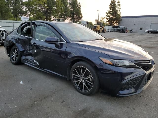 2021 Toyota Camry SE