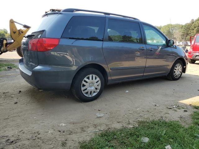 2007 Toyota Sienna CE