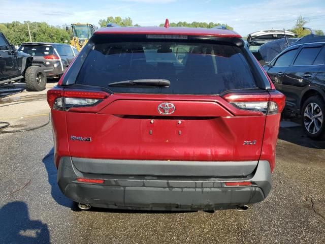 2022 Toyota Rav4 XLE