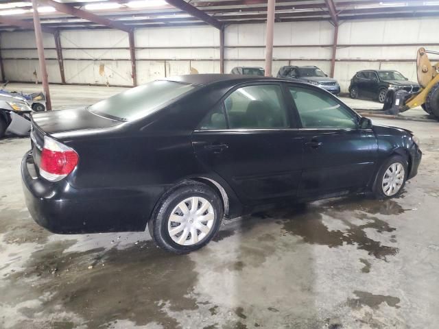 2005 Toyota Camry LE