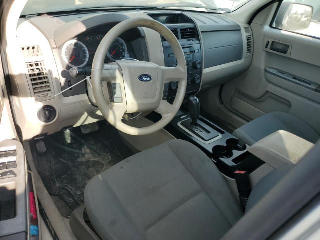 2010 Ford Escape XLS