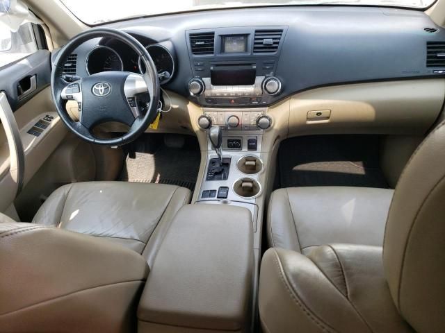 2011 Toyota Highlander Base