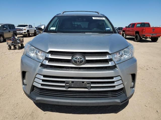 2018 Toyota Highlander SE