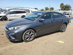 KIA Forte FE Vehiculos salvage en venta: 2021 KIA Forte FE