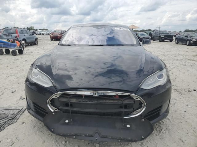 2015 Tesla Model S 70D