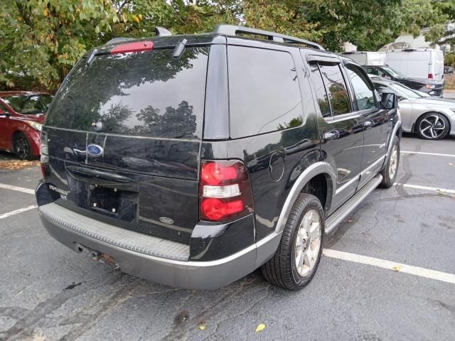 2004 Ford Explorer XLT