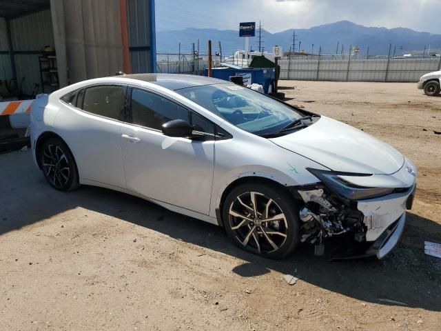 2024 Toyota Prius Prime SE