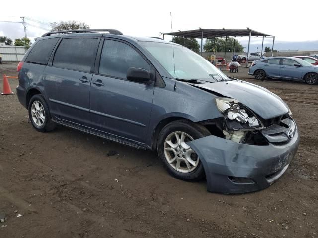 2009 Toyota Sienna CE