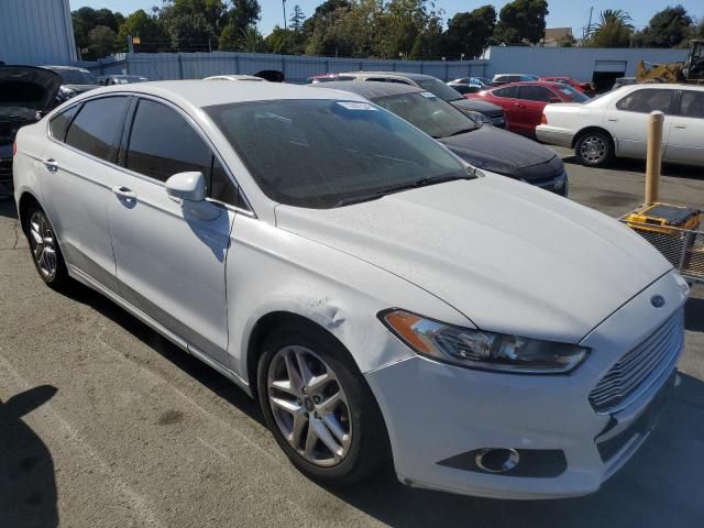 2013 Ford Fusion SE