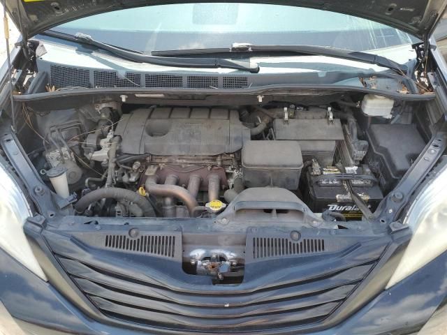 2011 Toyota Sienna Base