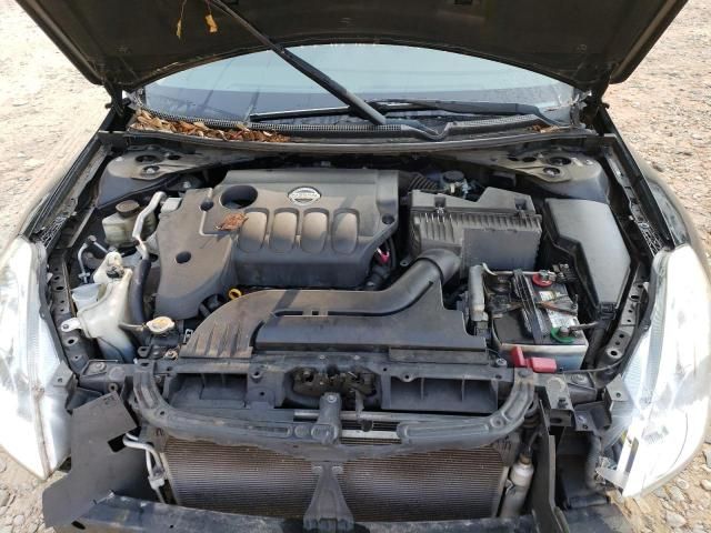 2011 Nissan Altima Base