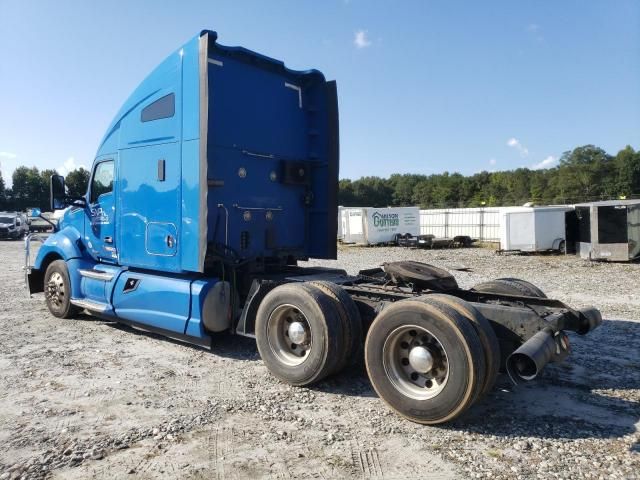 2016 Kenworth Construction T680