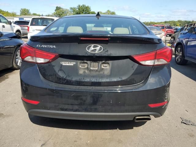 2015 Hyundai Elantra SE