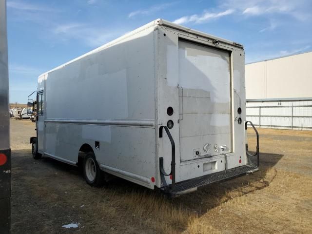 2020 Freightliner Chassis M Line WALK-IN Van