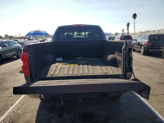 2017 Toyota Tundra Double Cab SR