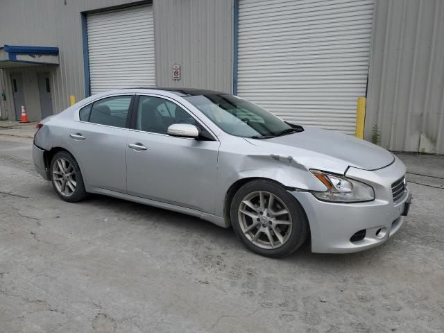 2010 Nissan Maxima S