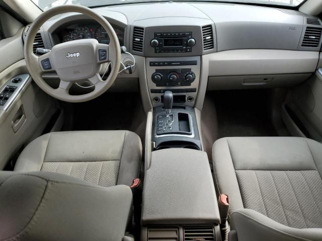 2006 Jeep Grand Cherokee Laredo