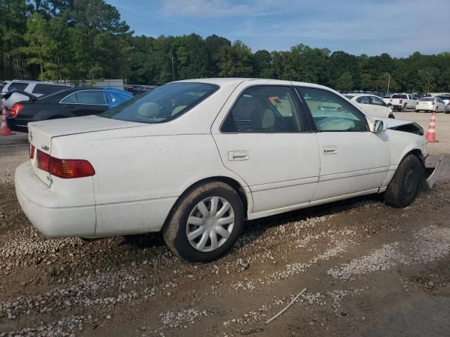 2000 Toyota Camry LE