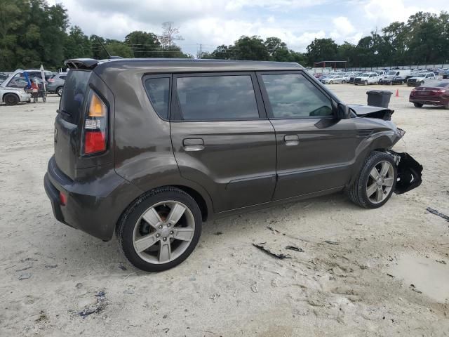 2010 KIA Soul +