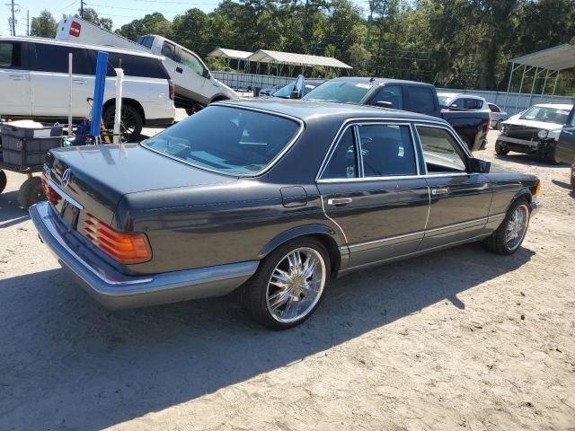 1989 Mercedes-Benz 560 SEL