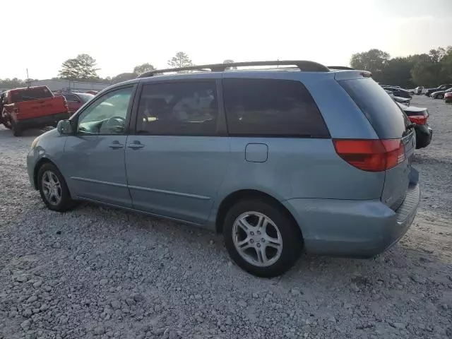 2005 Toyota Sienna XLE