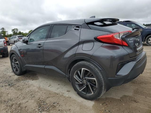 2022 Toyota C-HR XLE