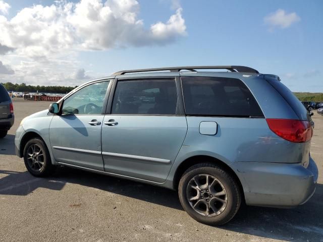 2006 Toyota Sienna LE