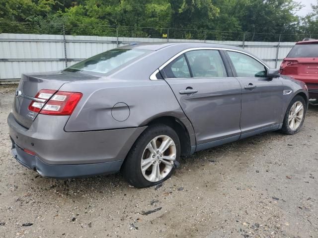 2014 Ford Taurus SEL