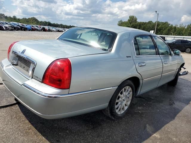 2007 Lincoln Town Car Signature